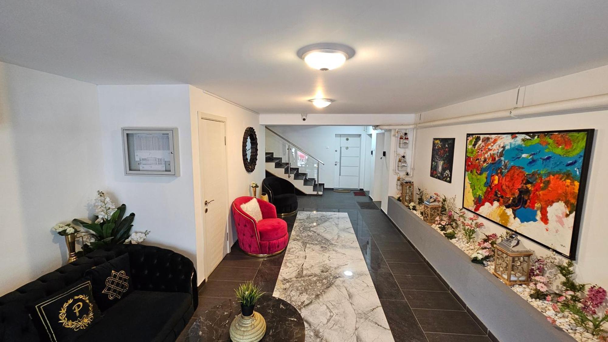 Airport Residence Отопени Экстерьер фото